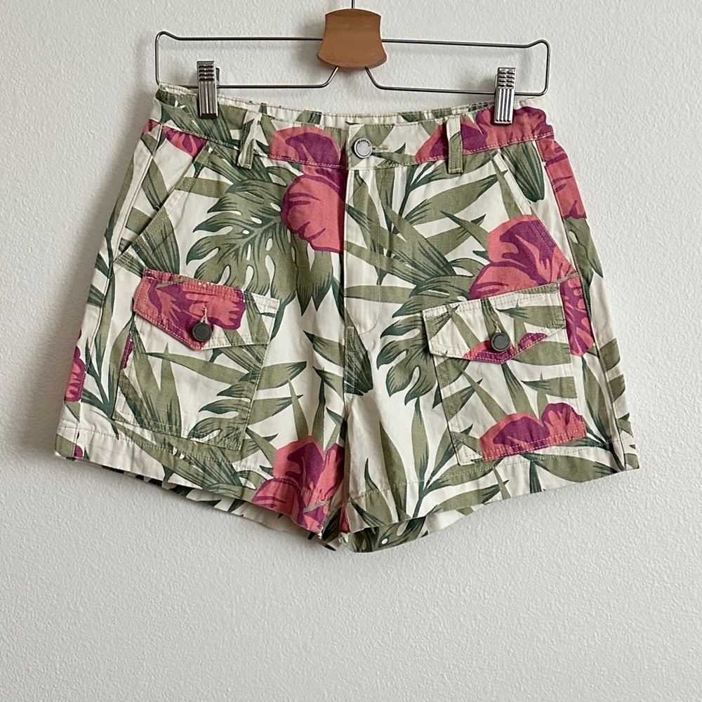 Blank NYC Ivory Floral Print High-Rise Cargo Pocket Cotton Shorts Size 27